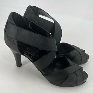 Dana Davis black leather strappy heels shoes size 9.5B